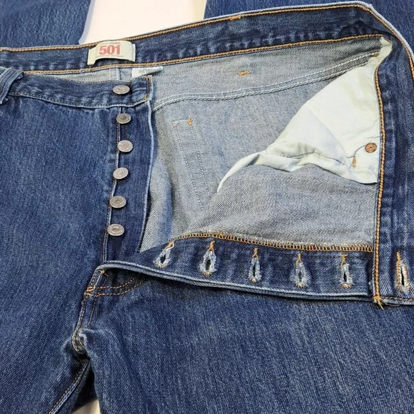 Levi's 501 Straight Leg Button Fly Blue Jeans Men's Size W41 L30 - Picture 4 of 16